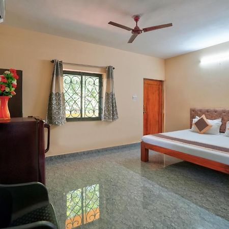 Golden Studio Apartment Goa กาลังกูติ ภายนอก รูปภาพ